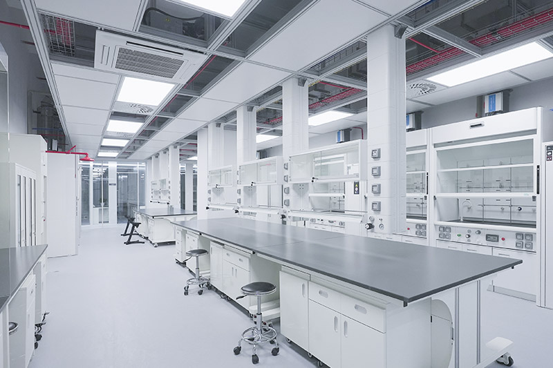 西乌珠穆沁实验室革新：安全与科技的现代融合